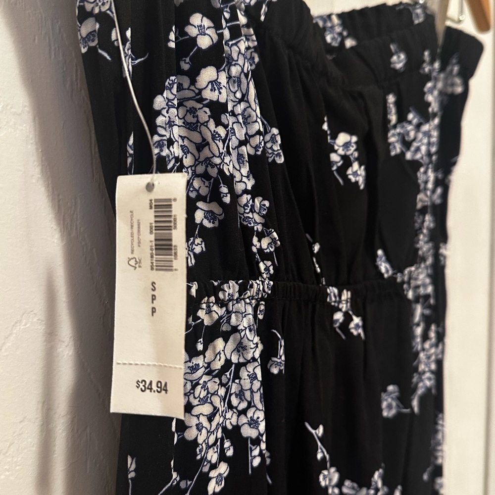 Old Navy Black and White Floral Maxi Dress